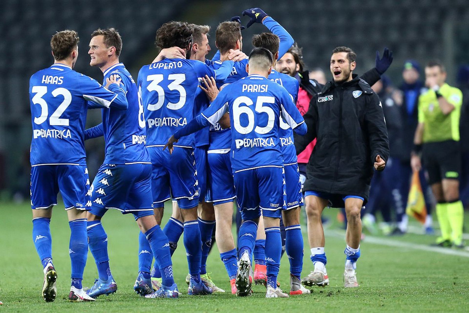 惊人表现 惊人表现